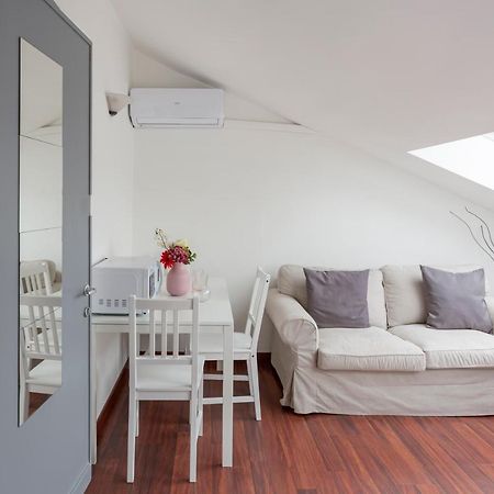 2 Bedroom 2 Bathroom Apt - Duomo 2 Milan Exterior photo