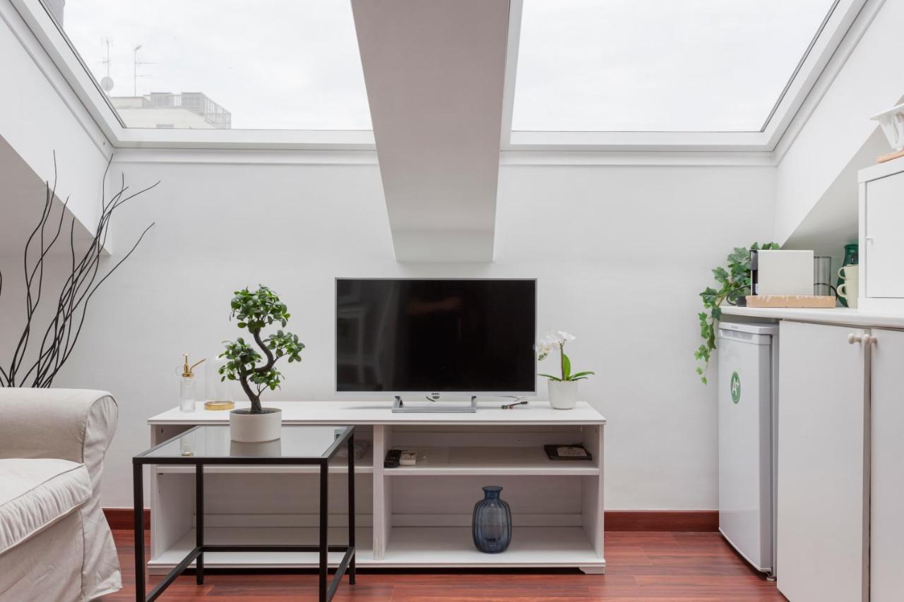 2 Bedroom 2 Bathroom Apt - Duomo 2 Milan Exterior photo