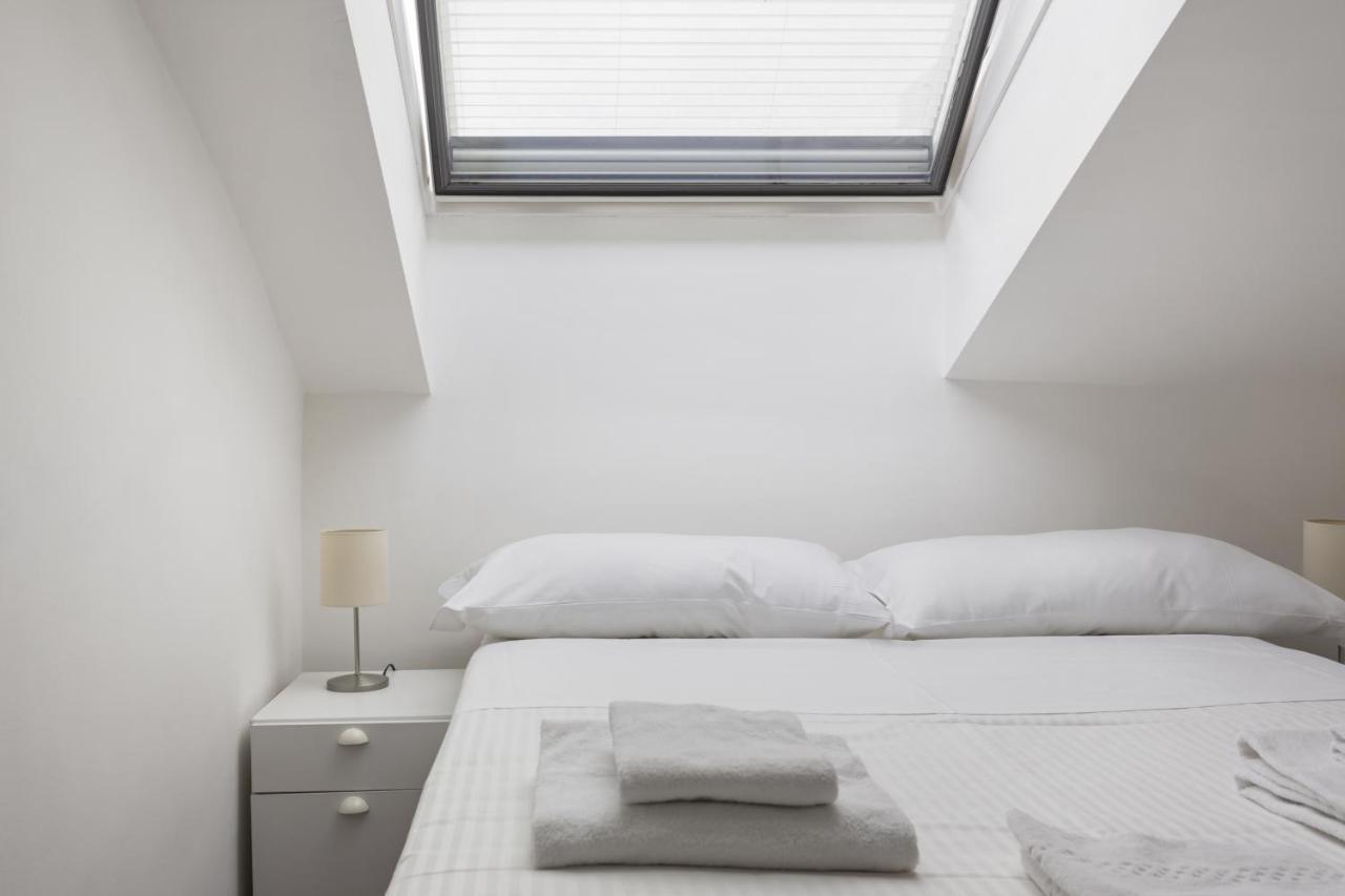 2 Bedroom 2 Bathroom Apt - Duomo 2 Milan Exterior photo