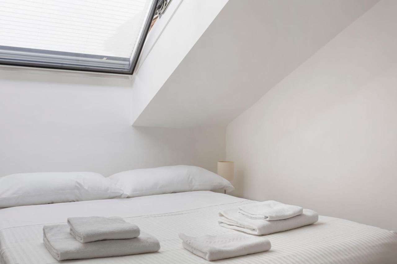 2 Bedroom 2 Bathroom Apt - Duomo 2 Milan Exterior photo